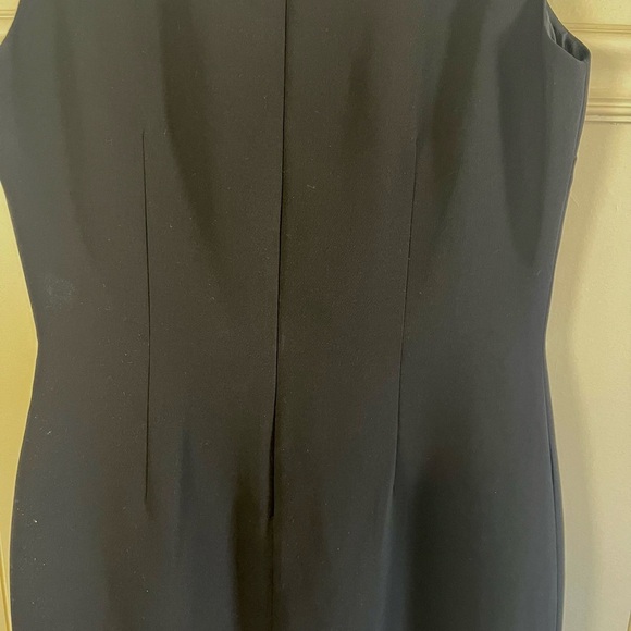 Elegant Black Dress Pettit size 8 - Picture 9 of 9